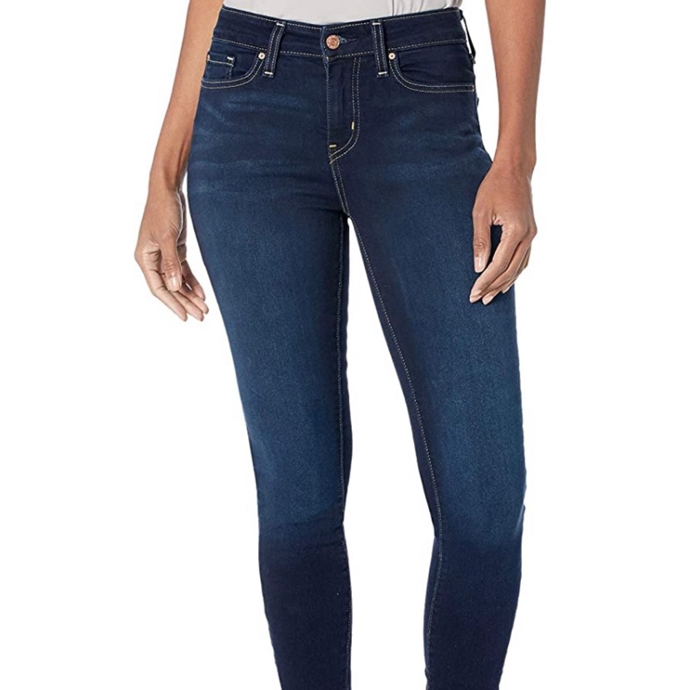 Levi Strauss Mid Rise Skinny Jeans